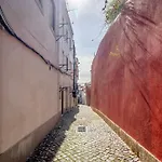 In The Heart Of Alfama Lisboa