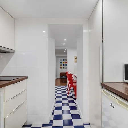 Apartment 024 A - In The Heart Of Alfama *