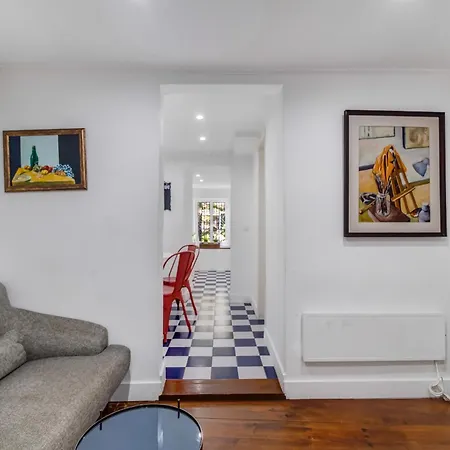 In The Heart Of Alfama